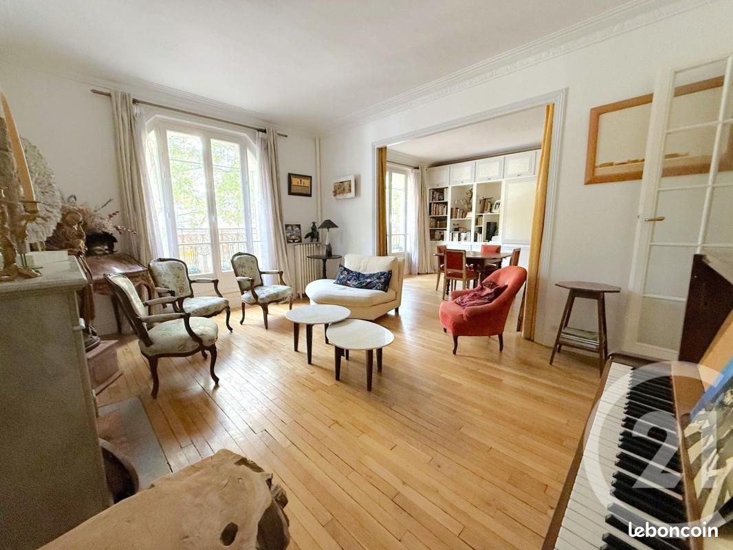 Appartement 6 pièces 130 m² · à Paris · 130 m² · 1 165 000 €