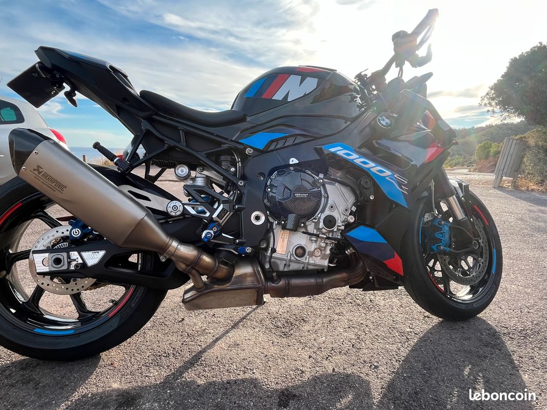 Bmw m1000r (image 2)