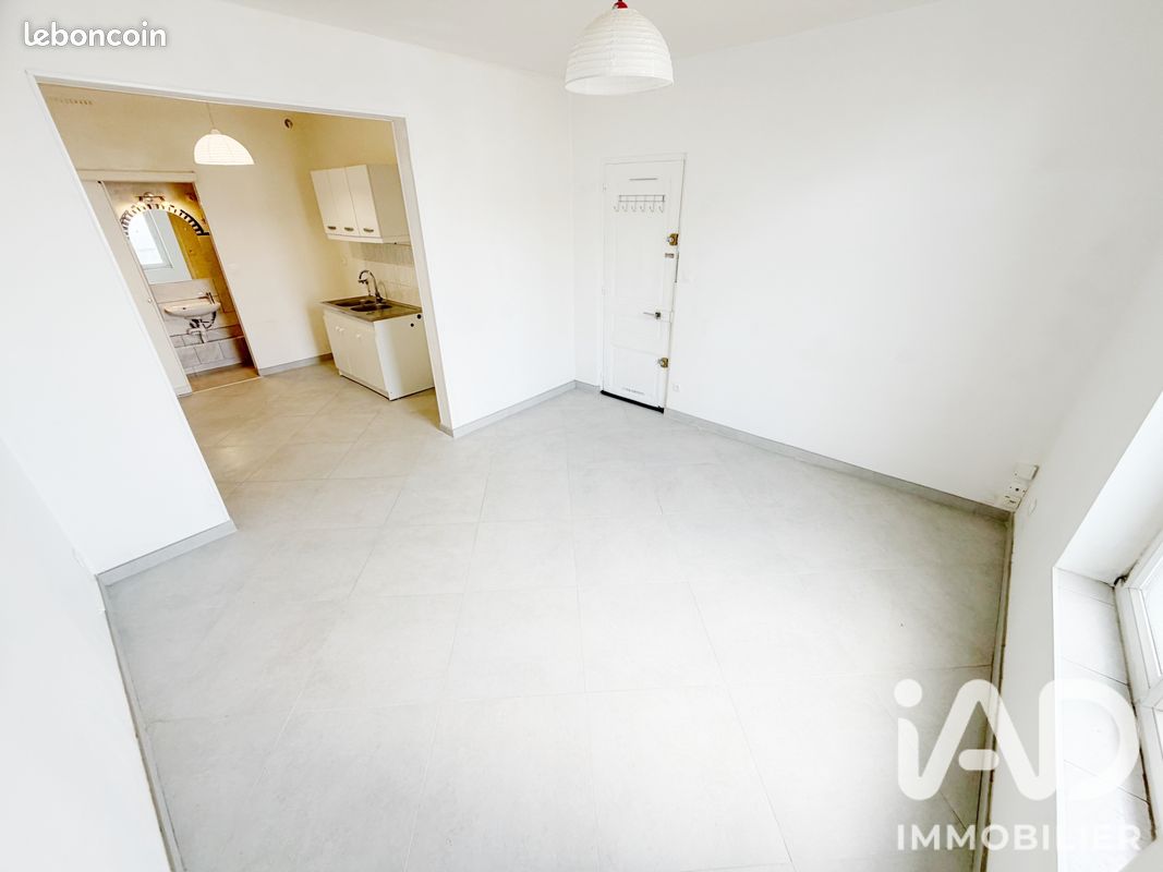 Appartement 1 pièce 26 m² · à Pont-Sainte-Maxence · 26 m² · 555 €/mois
