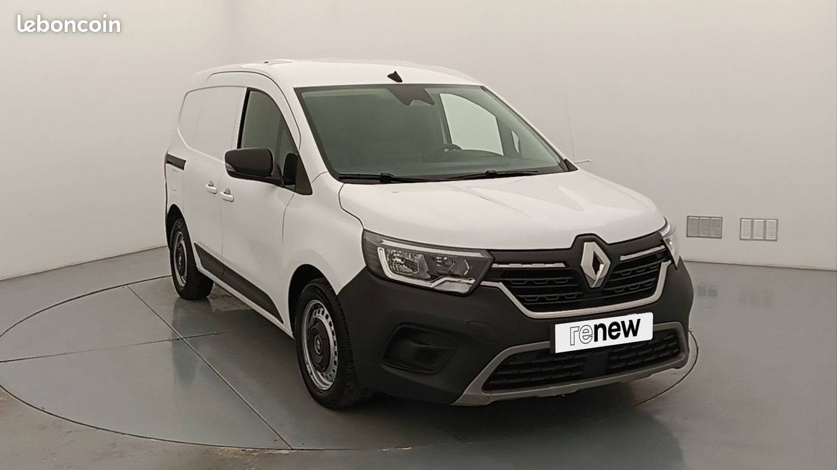 Renault kangoo van blue dci 95 extra 22 (image 17)