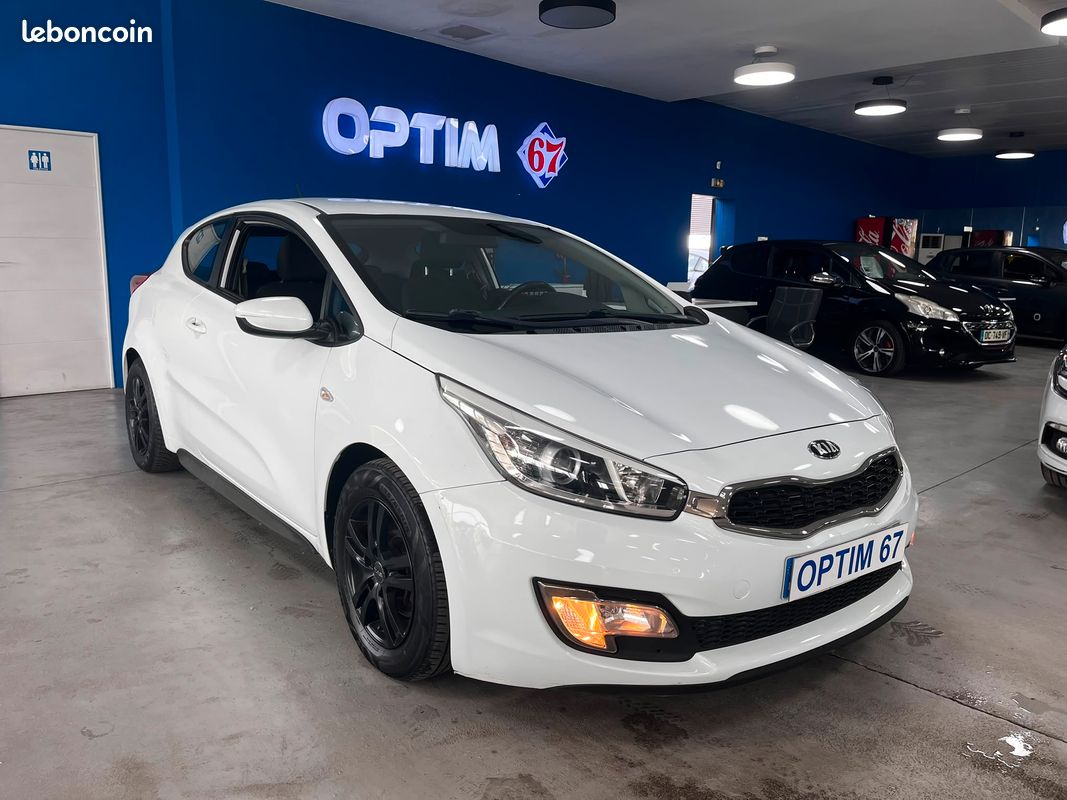 Kia proceed coupe 1,4L 100cv AN02/2015 ENTRETIEN A JOUR garantie 12 mois (image 1)