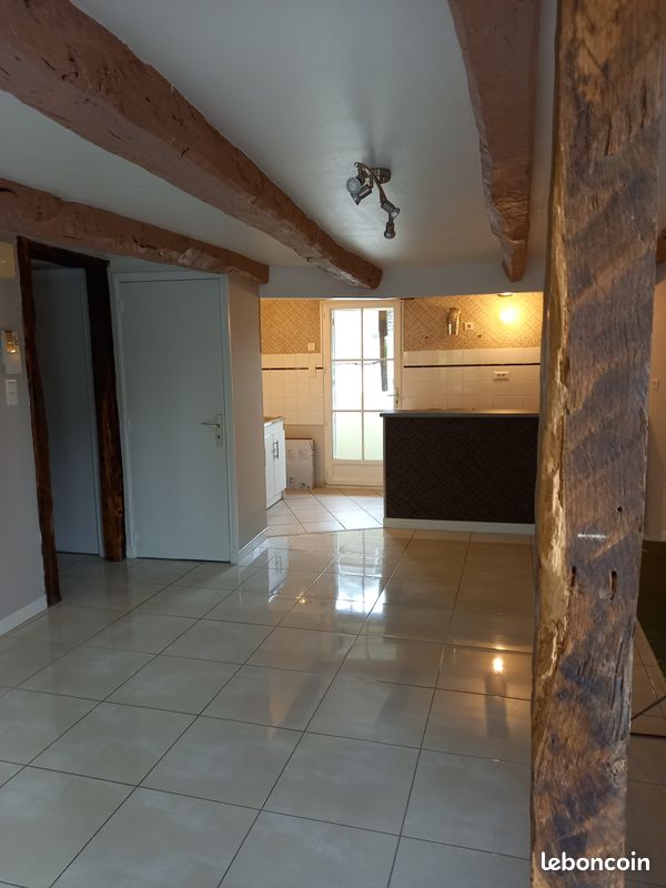 Location appartement F4 à DONZENAC - Donzenac 19270 (image principale 0)
