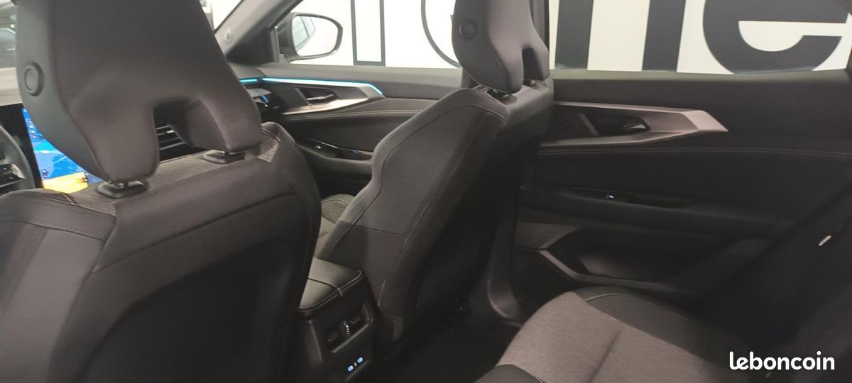 Renault Austral full hybrid E-Tech 200 ch Techno (image 12)