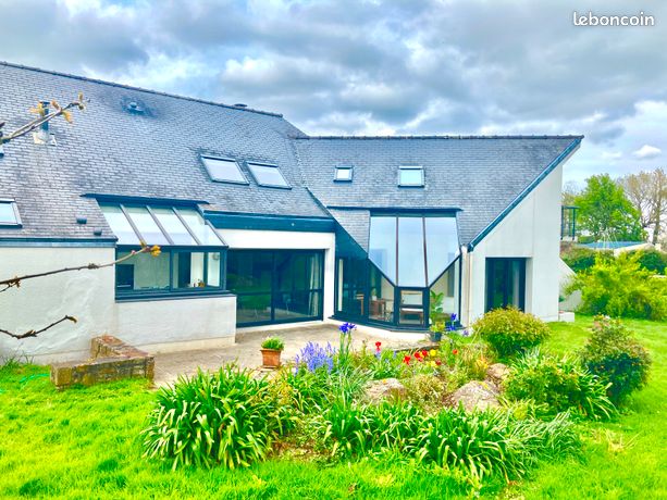 Bohars – maison familiale de 200 m² dans un cadre verdoyant