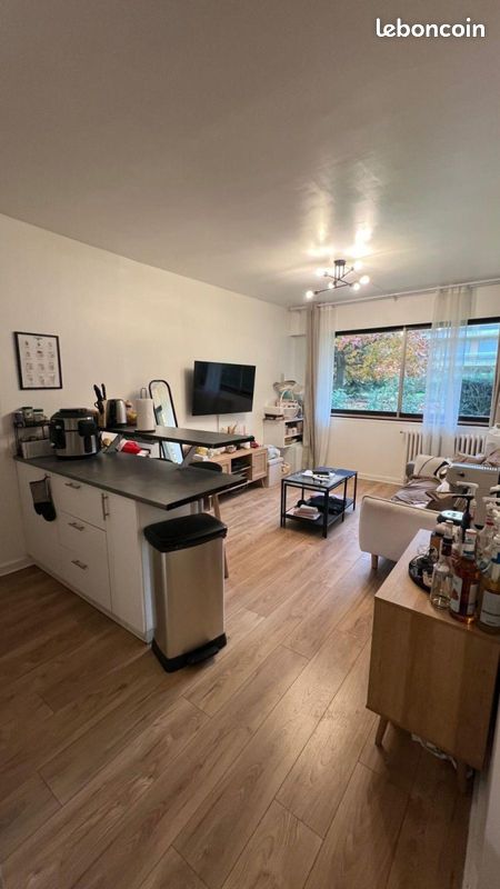 Appartement 2 pièces 38 m² · aux Lilas · 38 m² · 1 300 €/mois