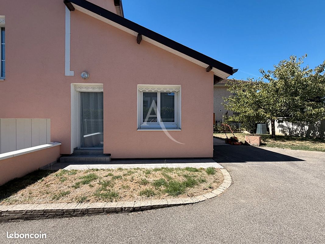 Appartement 1 pièce 29 m² · à Bourg-en-Bresse · 29 m² · 550 €/mois