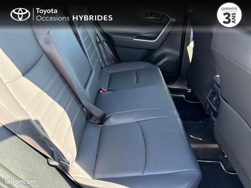 Toyota RAV4 2.5 Hybride 218ch Dynamic Business 2WD Toyota Experience MY25 (image 7)