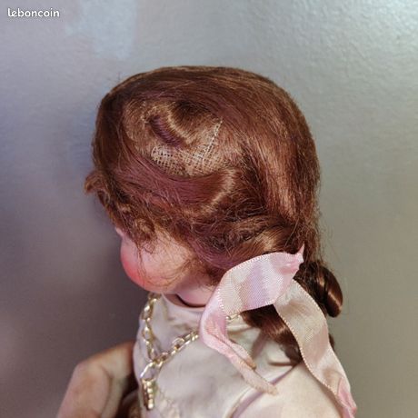 Ancienne Poupée Bella En Rodhoid 24 Cm
