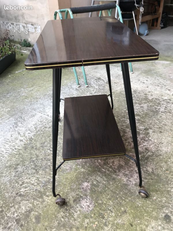 Table tv vintage en formica (image 2)