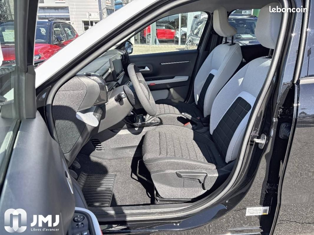 Citroën C3 Turbo 100 ch BVM6 Max (image 9)
