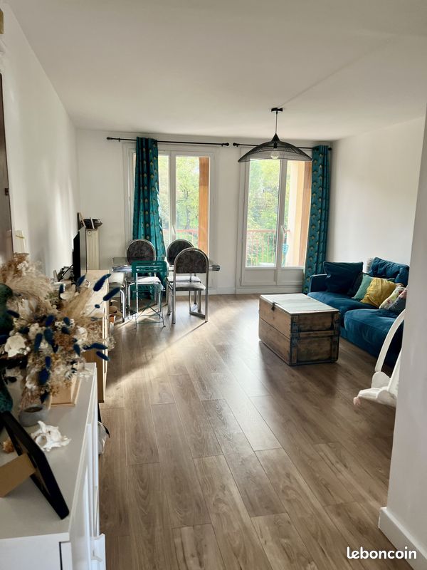 Appartement a louer aubagne - 3 pièce(s) - 63 m2 - Surfyn