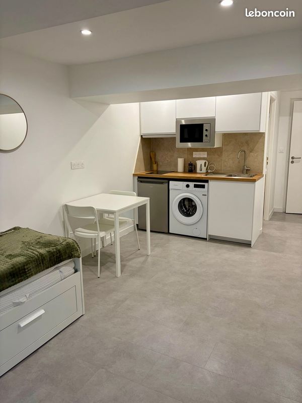 Appartement 1 pièce 22 m² · à Manosque · 22 m² · 750 €/mois