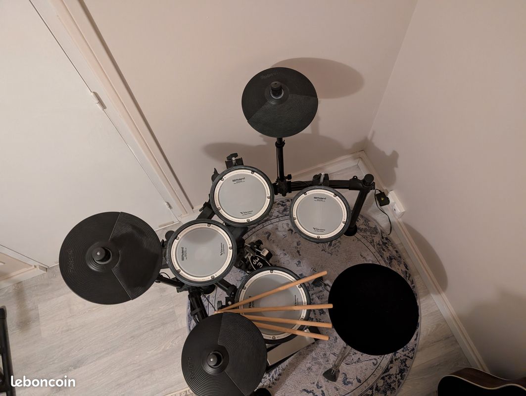 Tapis Percussion Musique Tapis Batterie Insonorisé SZZEUOA - 120x100cm - 3 Couches - Antidérapant - Pour Batteries Acoustiques/électroniques Tapis Réduction Bruit