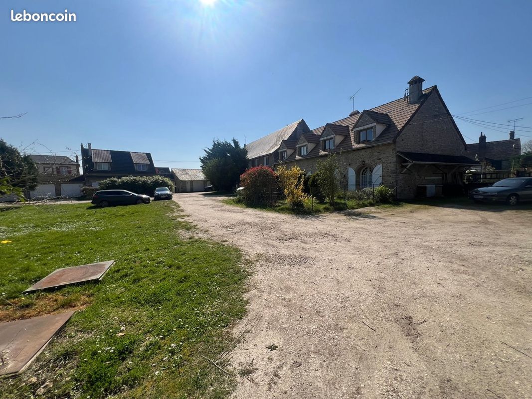 Maison 57 pièces 1180 m² · à Saint-Chéron · 1 180 m² · 1 870 000 €