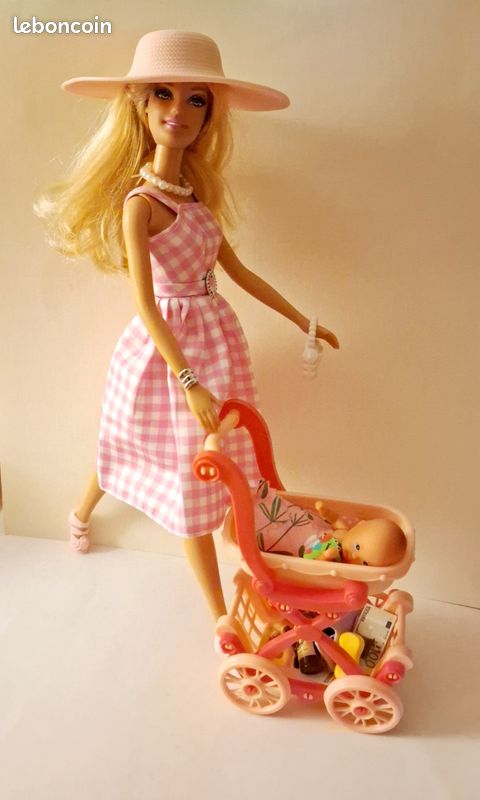 Barbie avec bébé et poussette Jeux Jouets