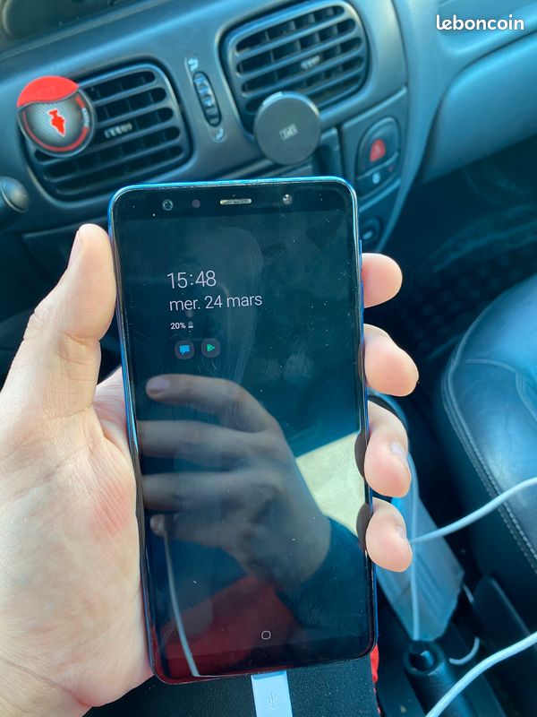 Samsung A7 (image 2)