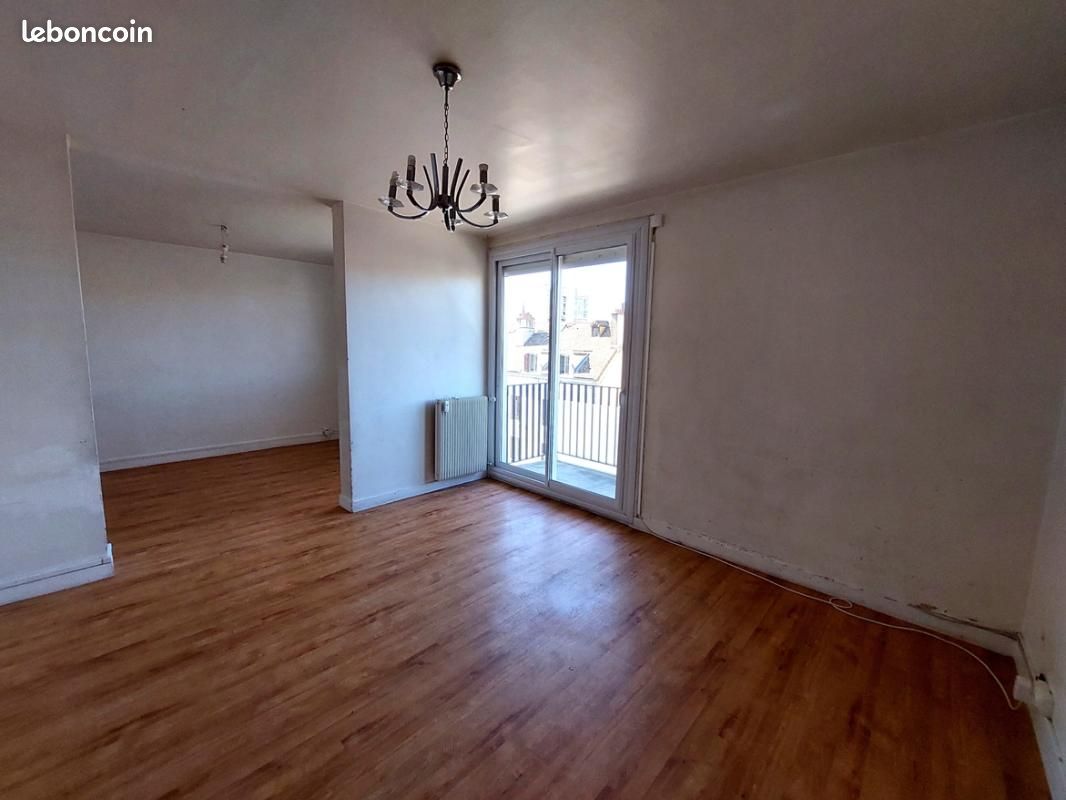 Appartement 5 pièces 81 m² · à Chalon-sur-Saône · 81 m² · 75 000 €