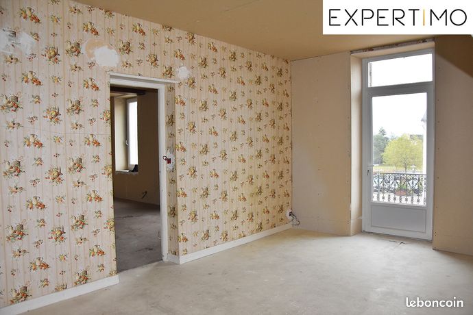 Maison 8 pièces 339 m²