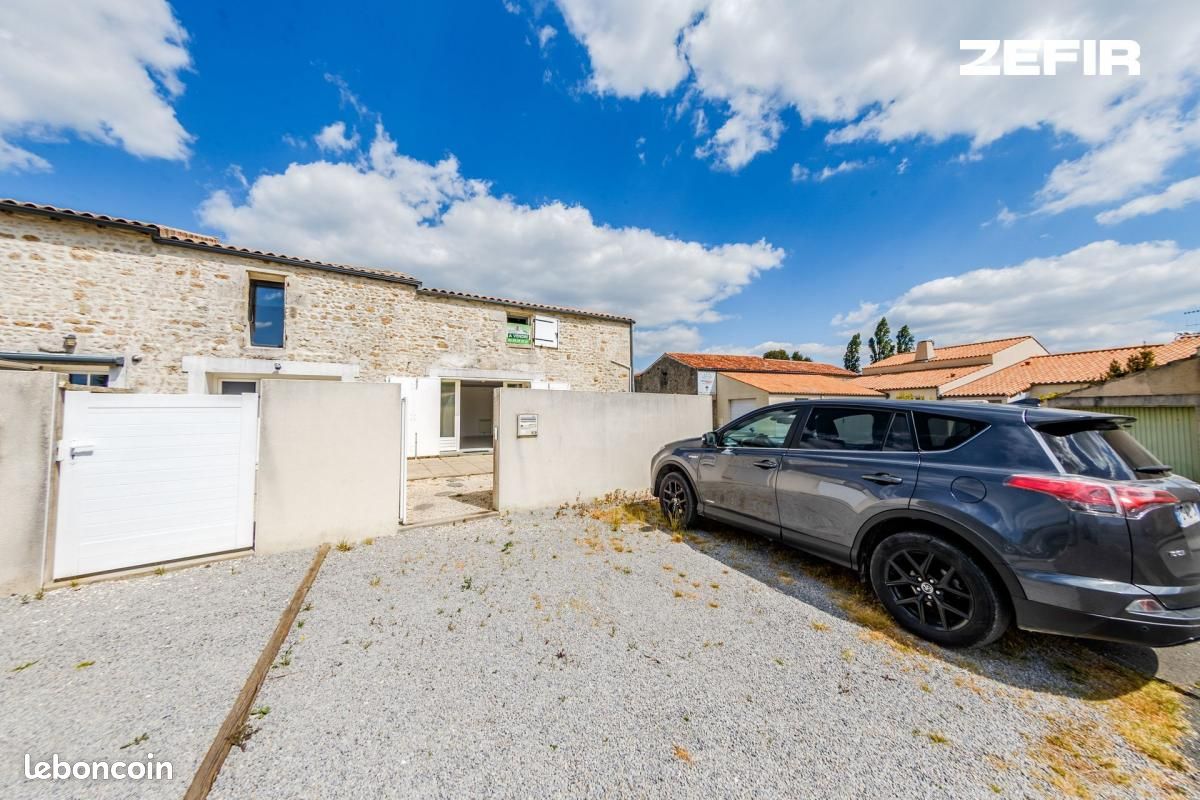 Maison 4 pièces 85 m² - Saint-Laurent-de-la-Prée 17450 (image principale 9)