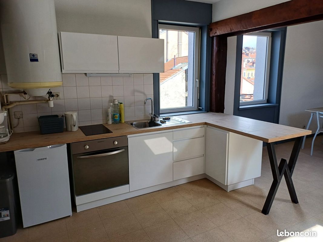 Appartement 2 pièces 45 m² · à Saint-Étienne · 45 m² · 430 €