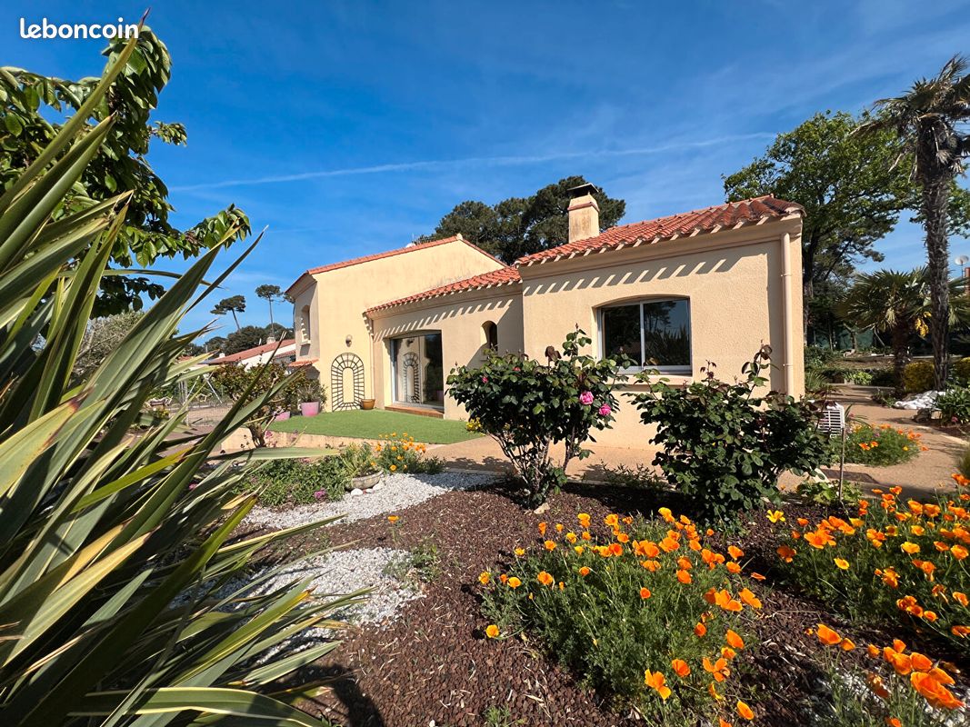 Maison 5 pièces 134 m² · à Jard-sur-Mer · 134 m² · 457 600 €