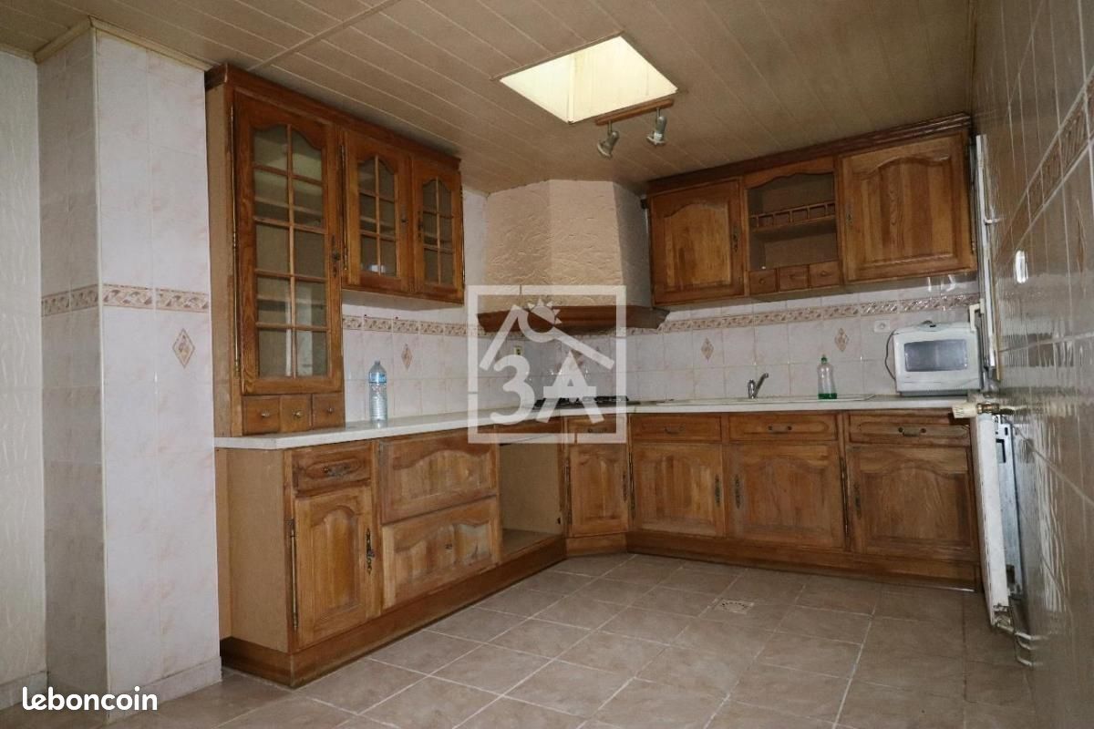 Maison 5 pièces 119 m² · à Houplines · 119 m² · 138 000 €