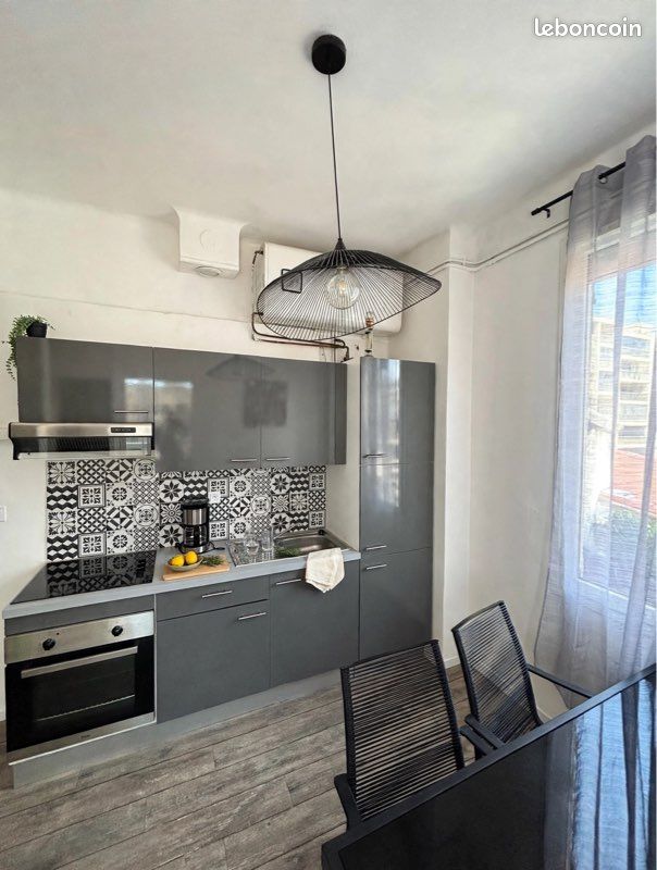 Appartement 1 pièce 27 m² · à Toulon · 27 m² · 540 €/mois