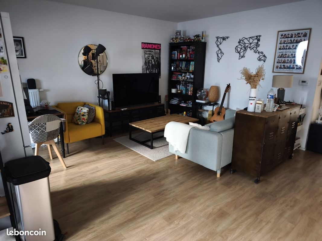 Parking 3 pièces 70 m² · à Saint-Pierre-des-Corps · 70 m² · 840 €/mois