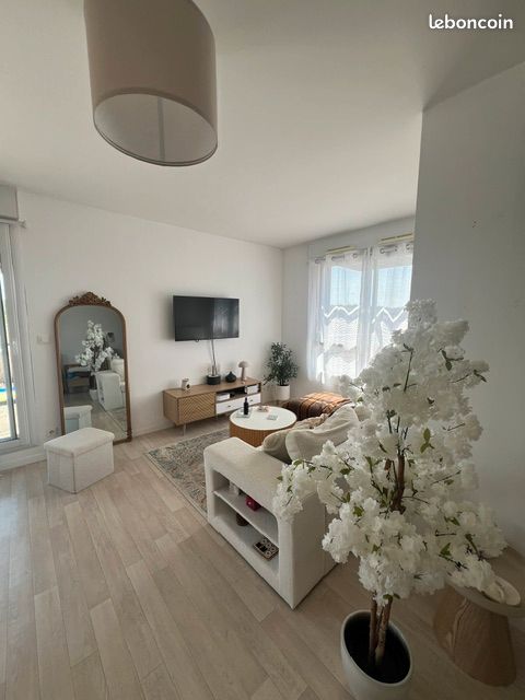 Appartement 3 pièces 66 m² · à La Chapelle-sur-Erdre · 66 m² · 930 €