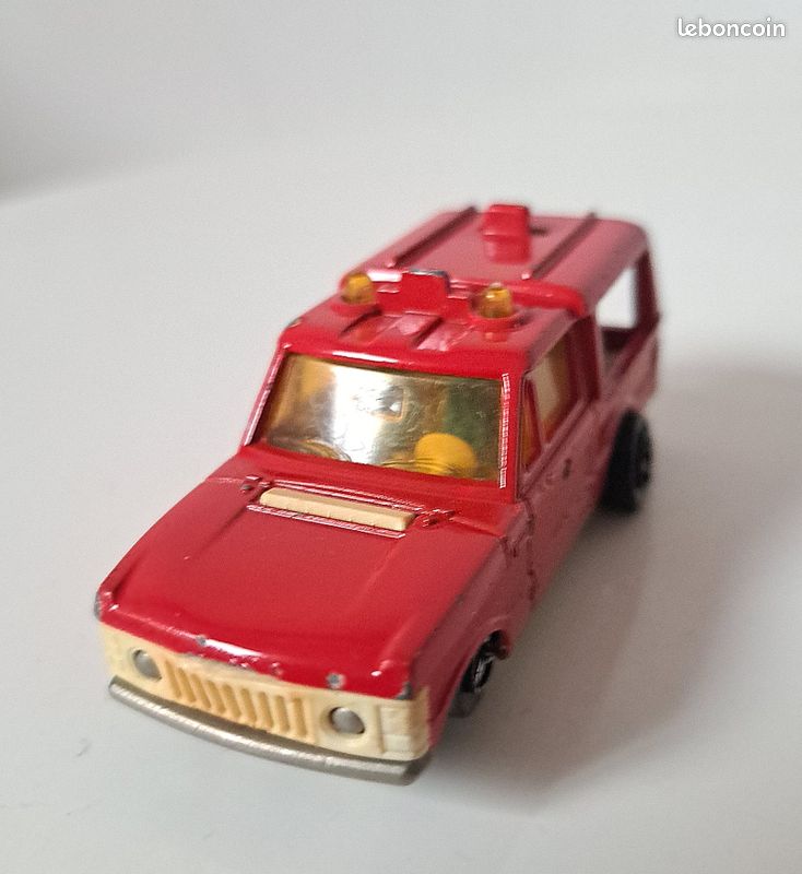 Le Range Rover Pompiers En Voiture Miniature Par Majorette France Au 1 55e 226