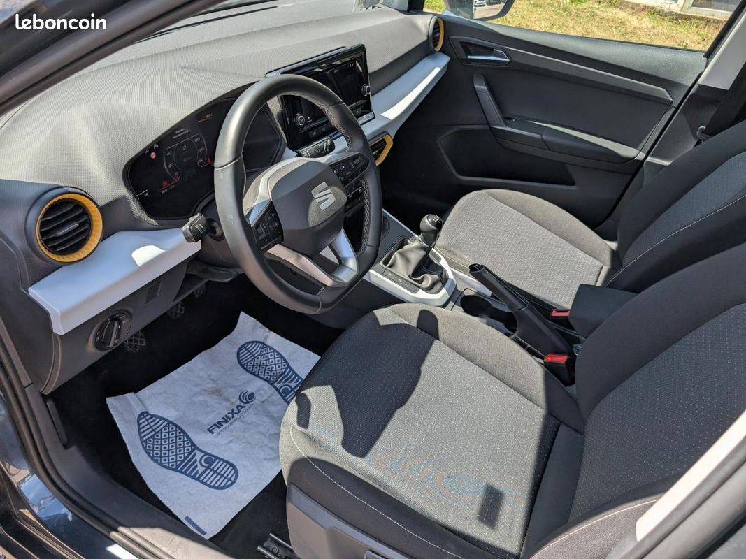 SEAT ARONA 1.0 TSI - 115ch- Style Special Edition (image 14)