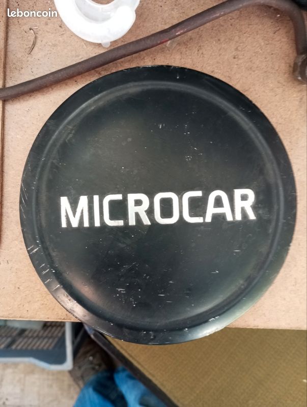 Enjoliveur microcar (image 1)