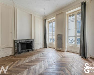 Appartement 247 300 € - 54 m²