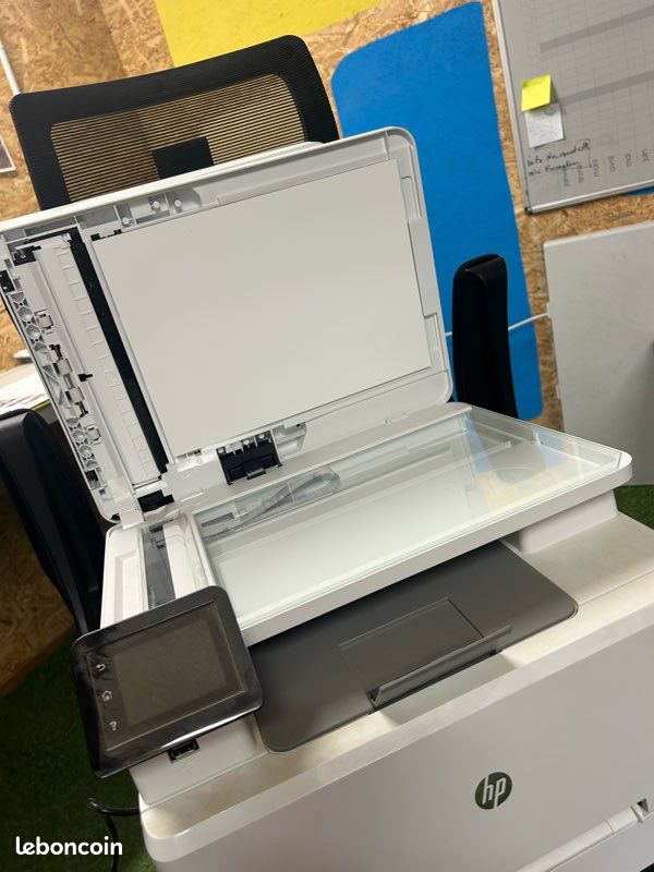 Imprimante pro HP Color laser jet pro MFP M283fdw (image 3)