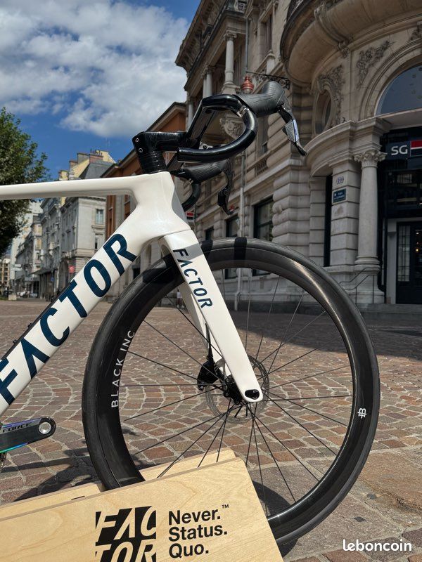 Factor Monza White Spartan T52 (image 3)