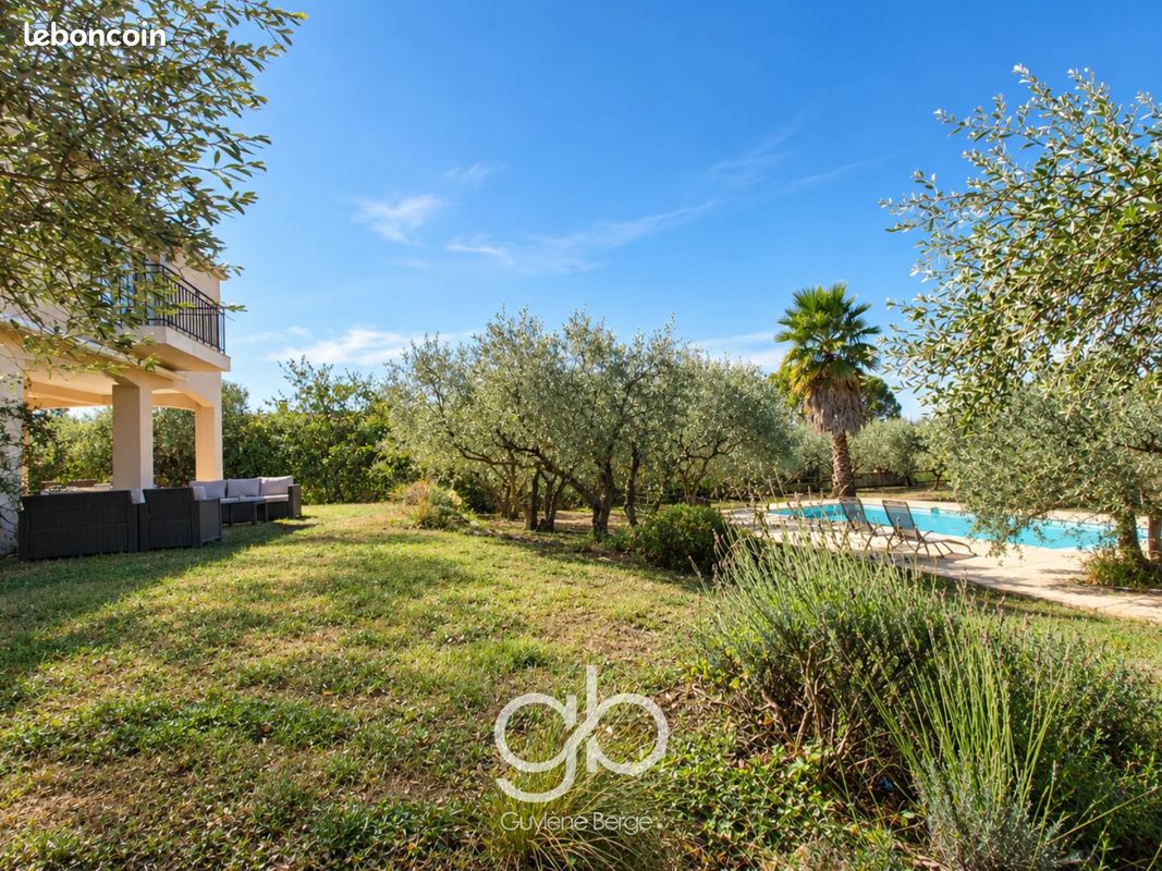 Maison 6 pièces 207 m² · à Sommières · 207 m² · 675 000 €