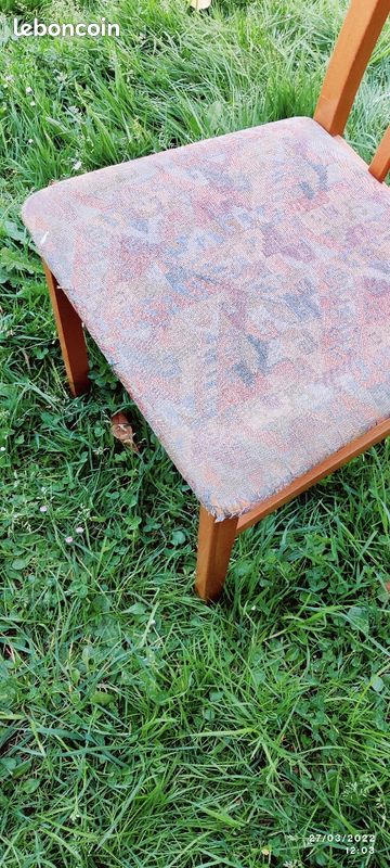 Table et ses 6 chaises (image 5)