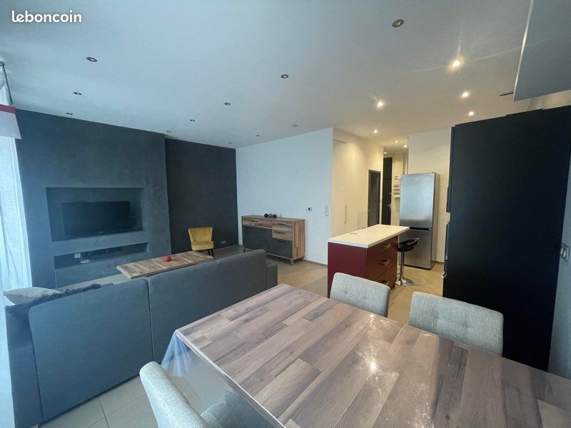 Appartement 2 pièces 52 m² · à Voiron · 52 m² · 775 €