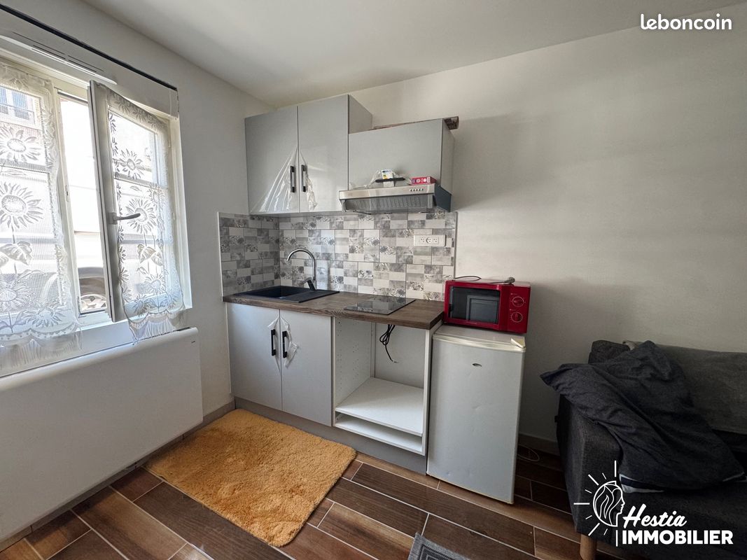 Appartement a louer chalons-en-champagne - 1 pièce(s) - 15 m2 - Surfyn