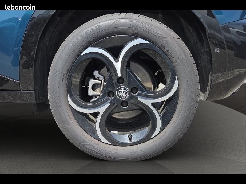 Alfa romeo Junior 1.2 Ibrida 136ch Premium DCT6 Q4 (image 15)