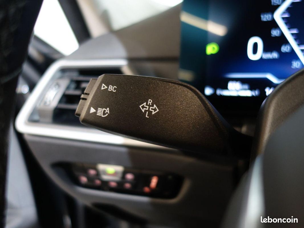 BMW SERIE 3 (G21) 318dA 150 CH Touring - Business Design BVA (image 19)