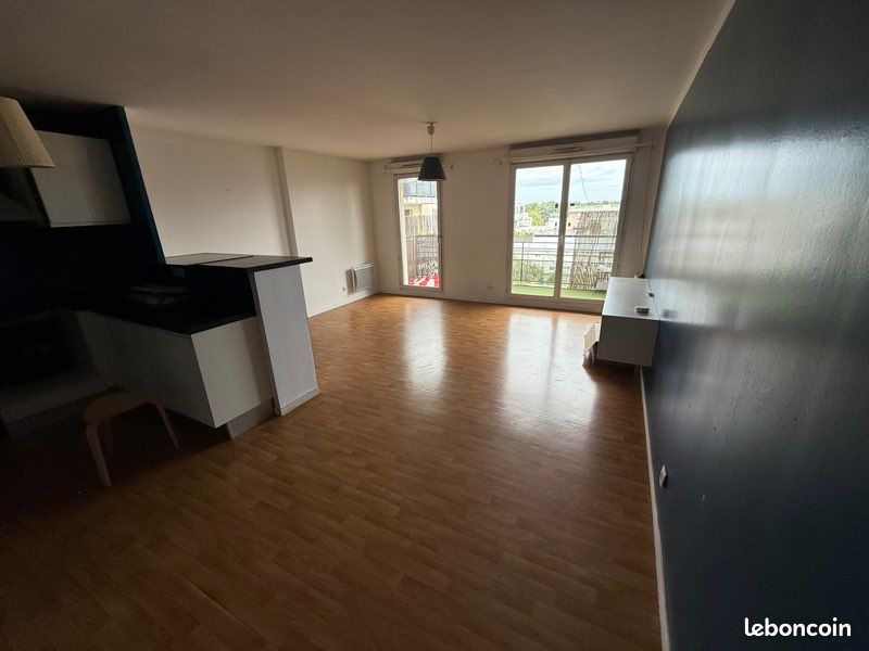 Appartement 3 pièces 64 m² · à Épinay-sur-Seine · 64 m² · 1 250 €