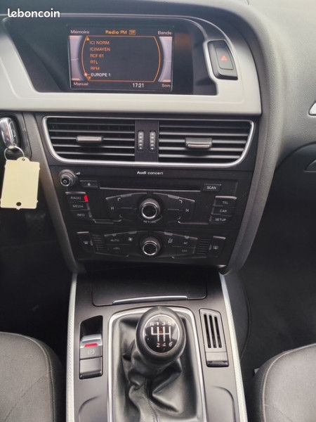 Audi A4 2.0 TDI 143CH DPF AMBITION LUXE (image 7)
