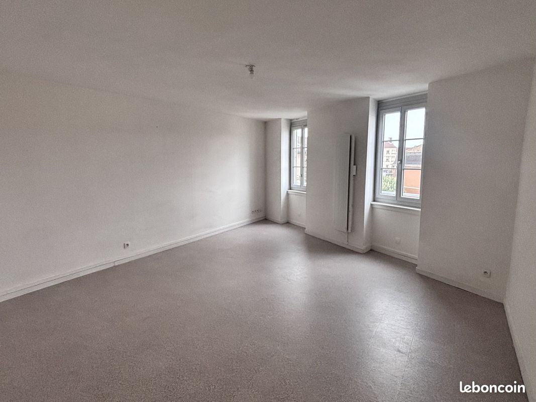 Appartement 2 pièces 53 m² · à Pont-de-Vaux · 53 m² · 409 €