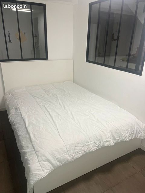 Location d une chambre avec salle bain privative dans une maison individuelle avec piscine et terrasse et parking proche de l Barret de bus 300 e charges incluses 300 (image 2)