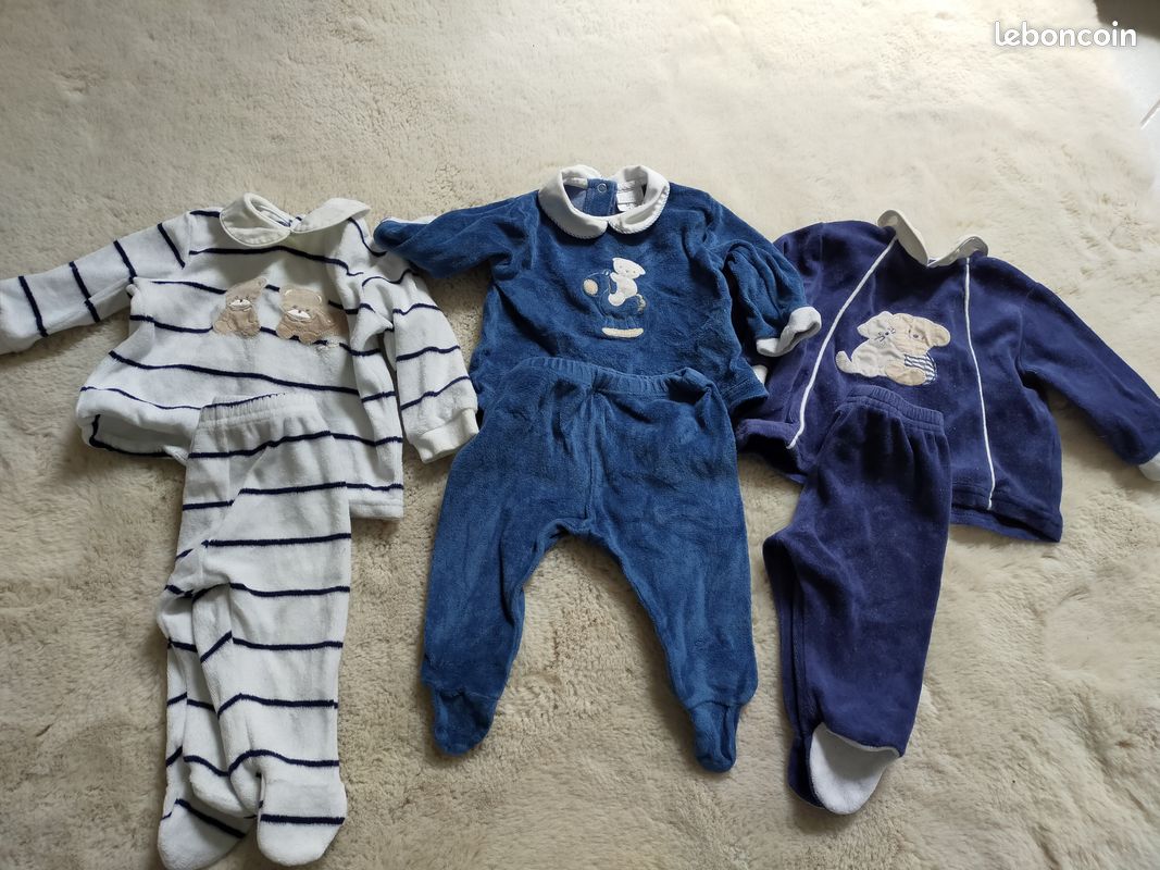 Lot de 3 pyjamas 1 mois (image 1)