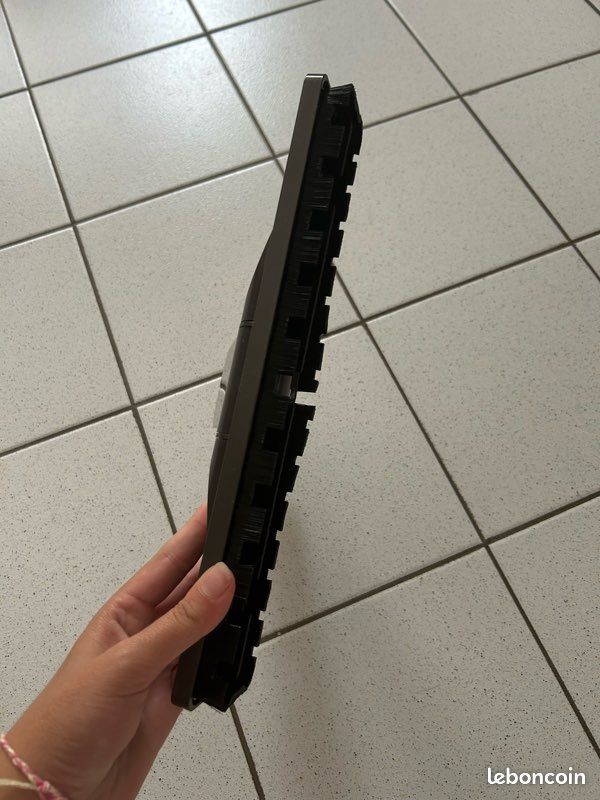 Accessoire aspirateur dyson (image 2)