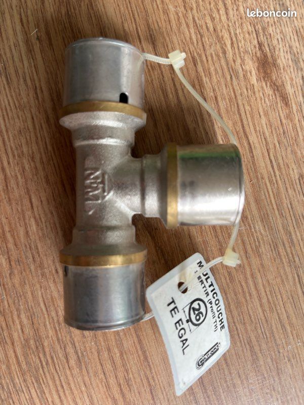 Té égal multicouche Ø26 mm à sertir – Comap / Multiskin – Neuf (image 1)