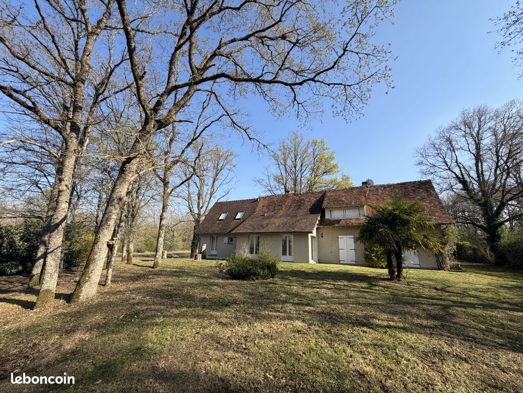 Maison 7 pièces 183 m² · à Gien · 183 m² · 230 000 €