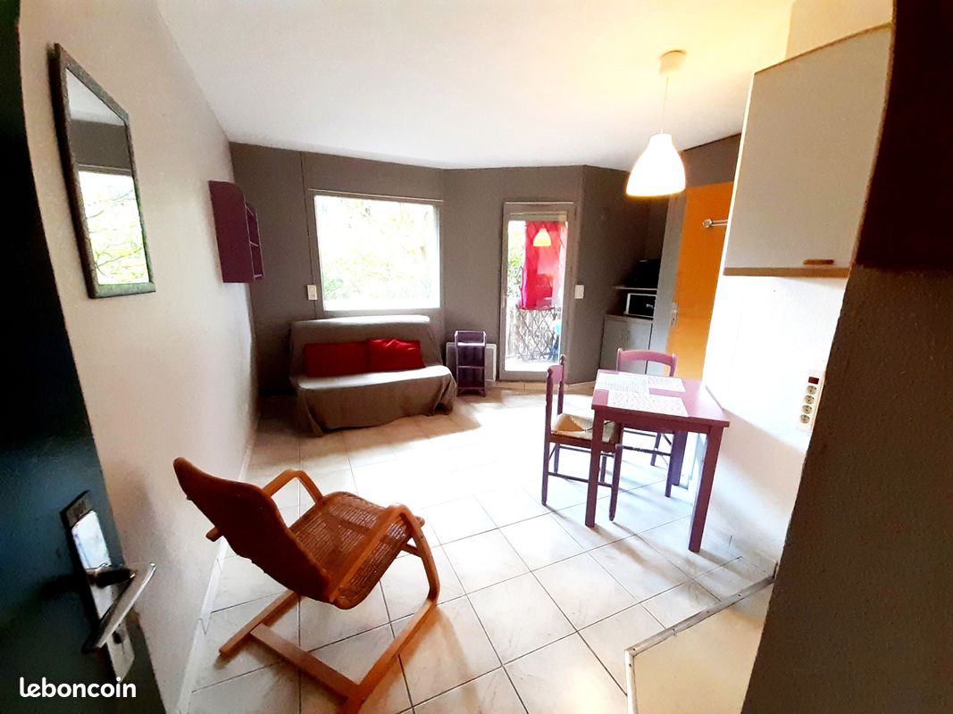 Appartement 1 pièce 18 m² · à Gréoux-les-Bains · 18 m² · 440 €/mois